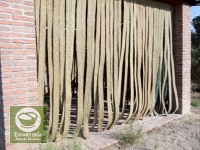 Realizamos reparacion y arreglos de persianas en Tomares, Mairena, San juan de Aznalfarache y todo el Aljarafe.